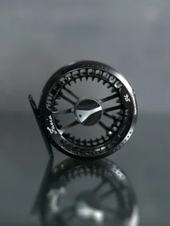 Guideline Fario LW Antracite Fliegenrolle