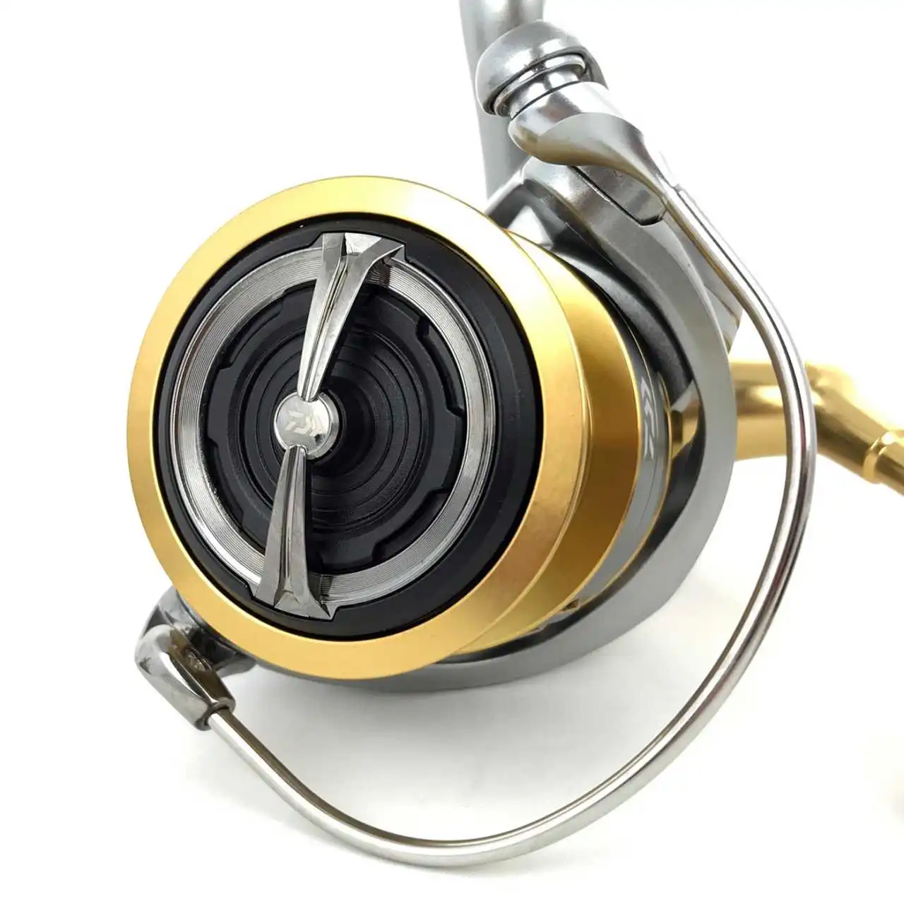 Daiwa 18 Freams LT 2000S 4 Daiwa 18 Freams LT 2000S – Bild 2