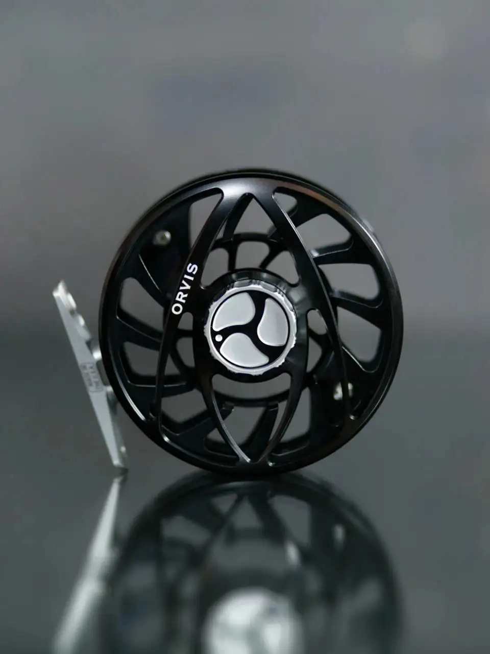 Orvis Mirage LT Midnight Black Fliegenrolle 5 Orvis Mirage LT Midnight Black Fliegenrolle – Bild 3